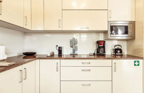 Lovely Very Private Villa with Beautiful Gardens - Foto 48