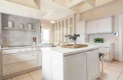 Luxury Sea View Villa with Pool & Terrace REMS - Photo 43