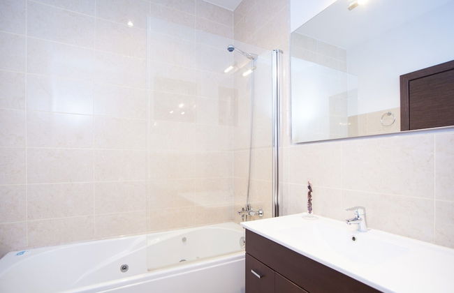 Villa With Pool & Terrace - Foto 23