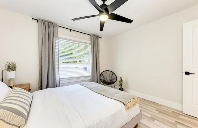 Charming Florida Beach Home w King Bed Patio - Photo 19