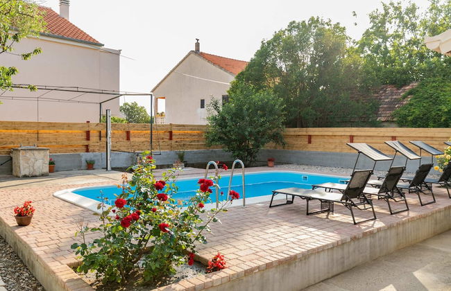 Holiday Retreat With Swimming Pool - Foto 22