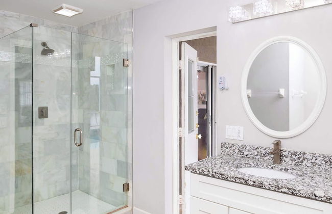 Wonderland at White Crane Hot tub & Lake Views! - Foto 11