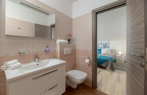 Modern Villa San Martino Heated Pool, Jacuzzi & Privacy - Foto 27