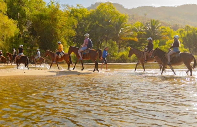 La Puerta River Horseback Riding + Kayaking Tour - Foto 1