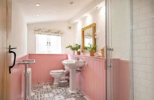 Jasmine Cottage - Photo 12