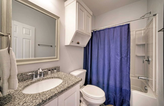 Sleeps 26 2 Homes w/ Waterfront Pool + Boat Dock Laguna Village Escape - Foto 76