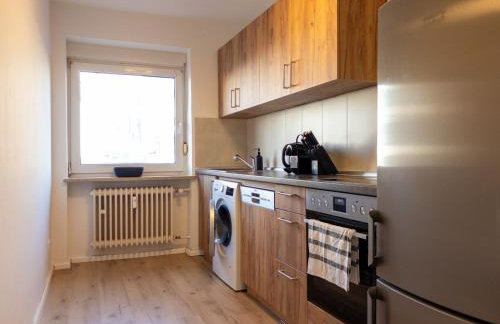 Franzi am Bahnhof - Foto 28