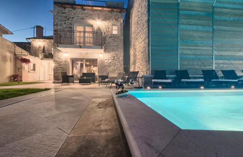Villa Patrick-Luxury stone house in the center of Istria - Photo 21