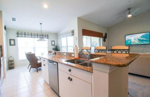 Magnificent 2 BR Lakefront Condo in Heritage Oaks - Foto 10