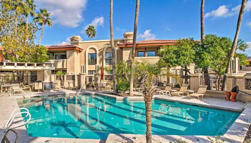 Near Hiking! Mtn-View Resort Retreat in Phoenix - Foto 1