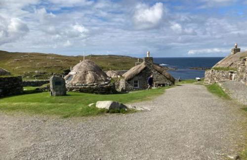 Kinnoull House near Stornoway Hot-Tub Sauna Pet Friendly - Photo 53