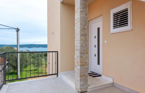 Simplistic Apartment in Neviđane near Sea - Foto 50