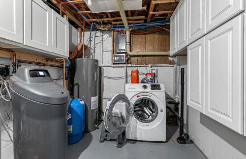 Renovated Lake Cabin with Fire Pit and Kayaks - Photo 68