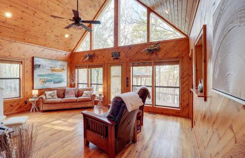 Lakefront Arkansas Home with Deck, Grill and Cornhole! - Photo 4