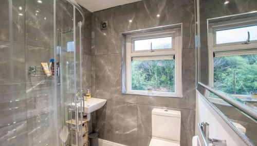 Sophisticated Home with Beautiful & Large Garden - Foto 5