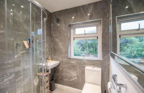 Sophisticated Home with Beautiful & Large Garden - Foto 5