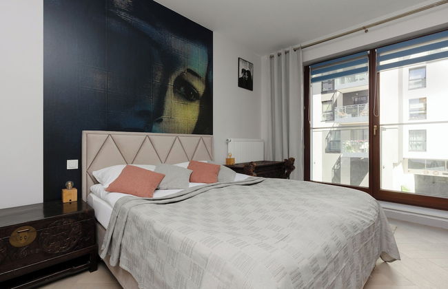 Okrzei Apartment Warsaw Praga by Renters - Photo 10