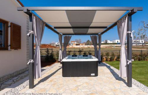 Villa Marko Kaštelir - Foto 16