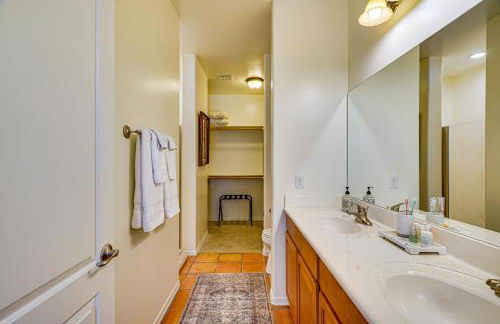 Sunny Adobe Retreat with Hot Tub and Mtn Views! - Foto 18