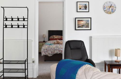 Solent Charm - Photo 7