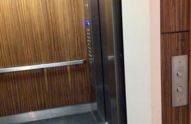 Large and Luxurious in Strivers Row - Photo 38