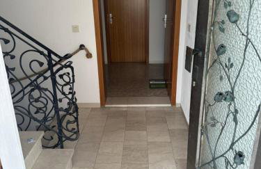 Unterkunft mit guter ÖPNV-Anbindung - Foto 2