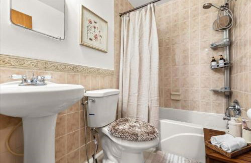 Near Greenfield Village-Downtown Dearborn-Oakwood - Foto 22