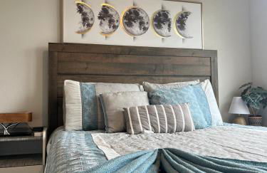 New 4BR Walk to Community Pool & Playground - Foto 40