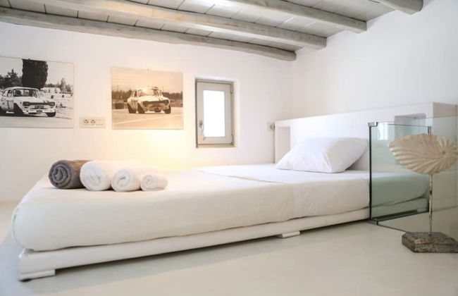 Casa di Mare: Luxury and Breathtaking Views in Mykonos - Photo 7