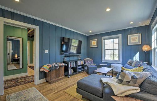 Renovated Carrboro House with Deck and Fire Pit! - Foto 4