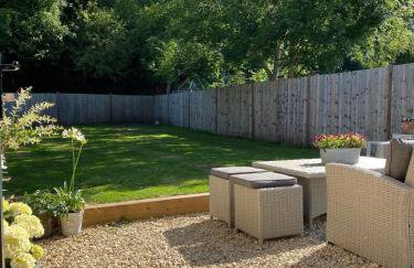 Large Stylish Luxury Cotswold Cottage - ideal for families, w/ EV charging - Foto 23