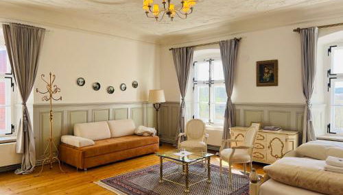 Schloss Hürbel Storchennest-Appartement - Luxury Apartment THE Stork Nest - Foto 5