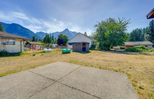 Darrington Rental with Private Yard and Mountain Views - Foto 21