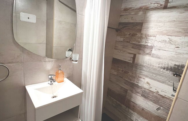 Super Cozy Studio in Barrio Norte BN5 by Apartments Bariloche - Photo 27