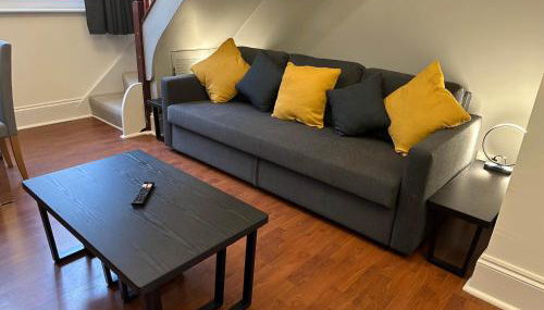 Hyde Brewery House - 2 bedroom house with parking - Foto 3