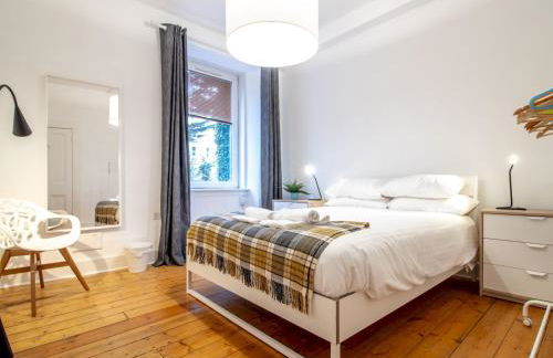 Stylish & Charming Retreat for 2- City Centre! - Pass the Keys - Foto 9