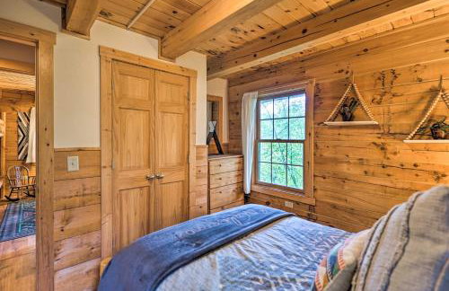 Cozy Retreat with Porch and Double JJ Resort Access! - Foto 16