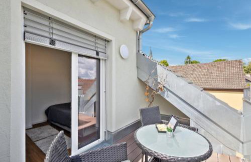 Harmonie Homes - Built in 2025 - High-Quality Beds & Linen - Full Kitchen - Fiber WiFi - 4K Smart TV - 2 Balconies - Elevator - Free Private Parking - Near Augsburg - 20 Min via Autobahn to Munich-West - Foto 31