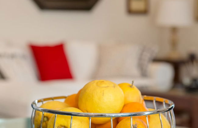 Bright & Spacious two-floor Family Garden Home - Foto 28