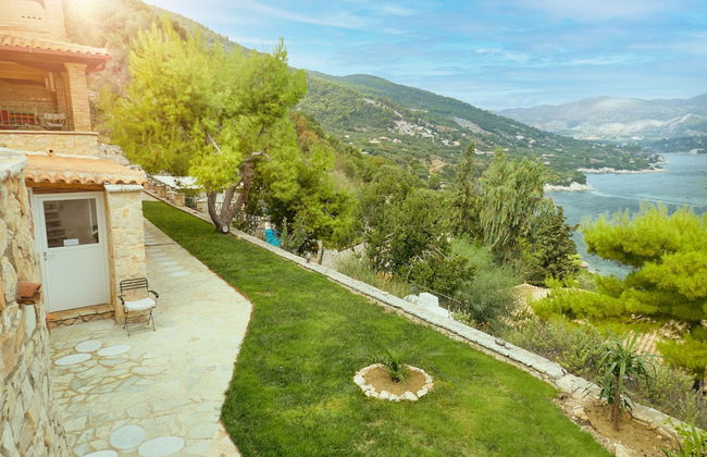 Villas Cavo Marathia - Photo 30