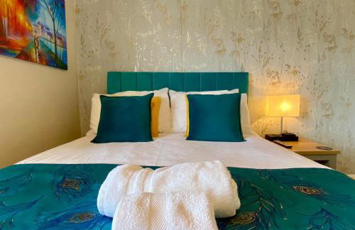 Bedford Contractor Base Sleeps 3 Secure Van Parking Fast WiFi - Foto 28