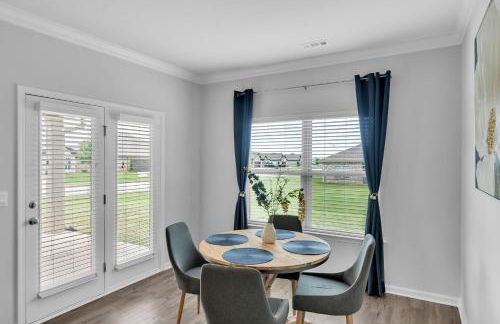 Charming 4BR Ranch-Style Home - Corner Lot home - Foto 15