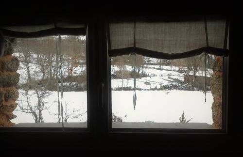 Abrigo Montesinho - Foto 13