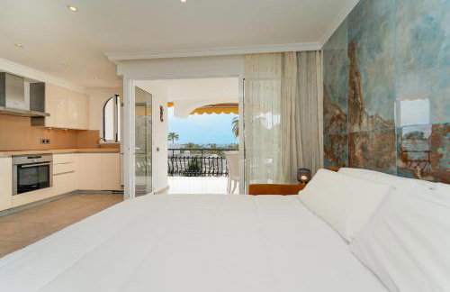 AquaMarina Luxury House by Canarias Prime Homes - Foto 1
