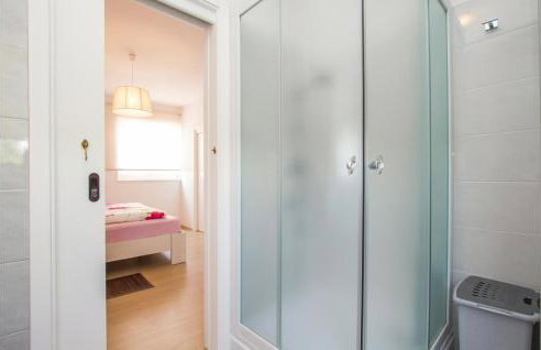 Amazing Home In Labin With Sauna - Foto 35