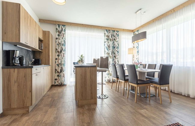 Spacious Chalet With Sauna - Photo 15