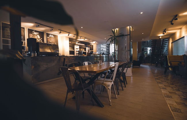 The Row Residential Hotel - Photo 20