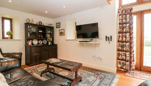 Warehams Barn - Photo 4