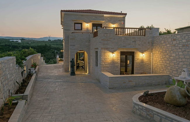 Luxurious Villa With Private Pool, Near a Couple of Restaurants & Sandy Beach - Foto 41