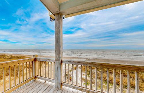 Stunning Beachfront Cargo Lift Sleeps 14 - Foto 38